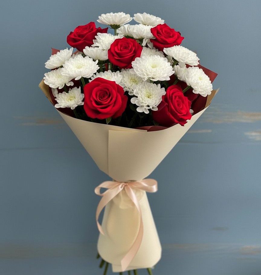 Букет цветов из: Розы и Хризантемы в Успенском Новгородской области