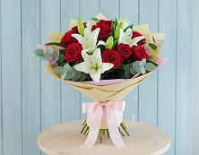 Букет цветов из:  Лилии и Розы #REPLACE_PRED# Успенском Новгородской области