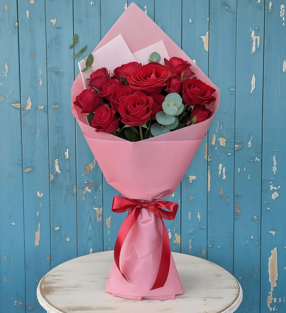 Букет цветов из: Розы в Успенском Новгородской области