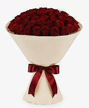 Букет 101 Бордовая роза Блэк Бакарра в Успенском Новгородской области