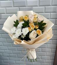 Букет цветов из:  Розы и Хризантемы в Успенском Новгородской области