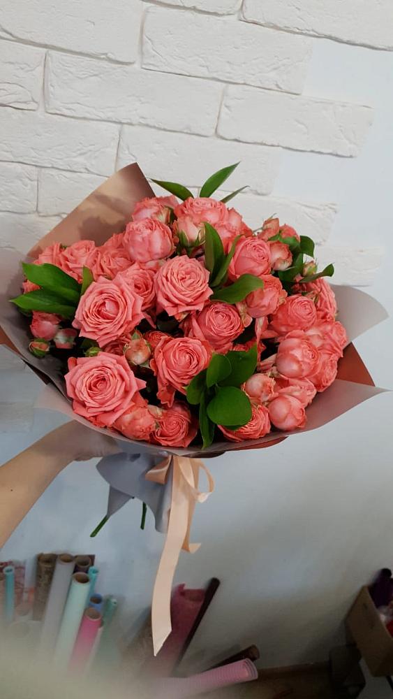 Букет цветов из: Розы в Успенском Новгородской области