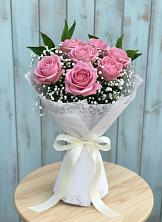 Букет цветов из:  Розы в Успенском Новгородской области
