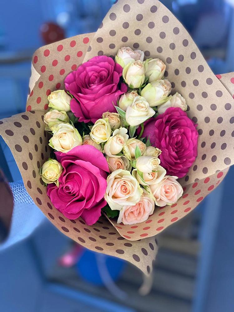 Букет цветов из: Розы в Успенском Новгородской области