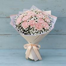 Букет цветов из:  Гвоздики в Успенском Новгородской области