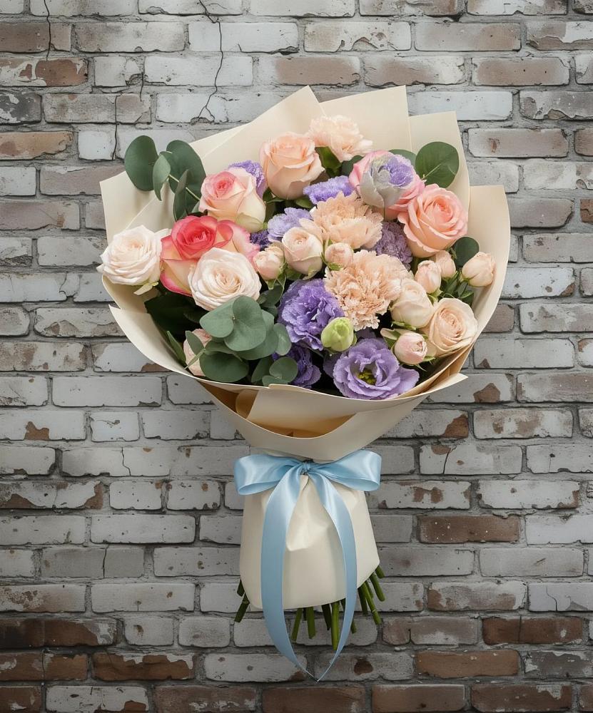 Букет цветов из: Розы, Лизиантусы и Гвоздики в Успенском Новгородской области