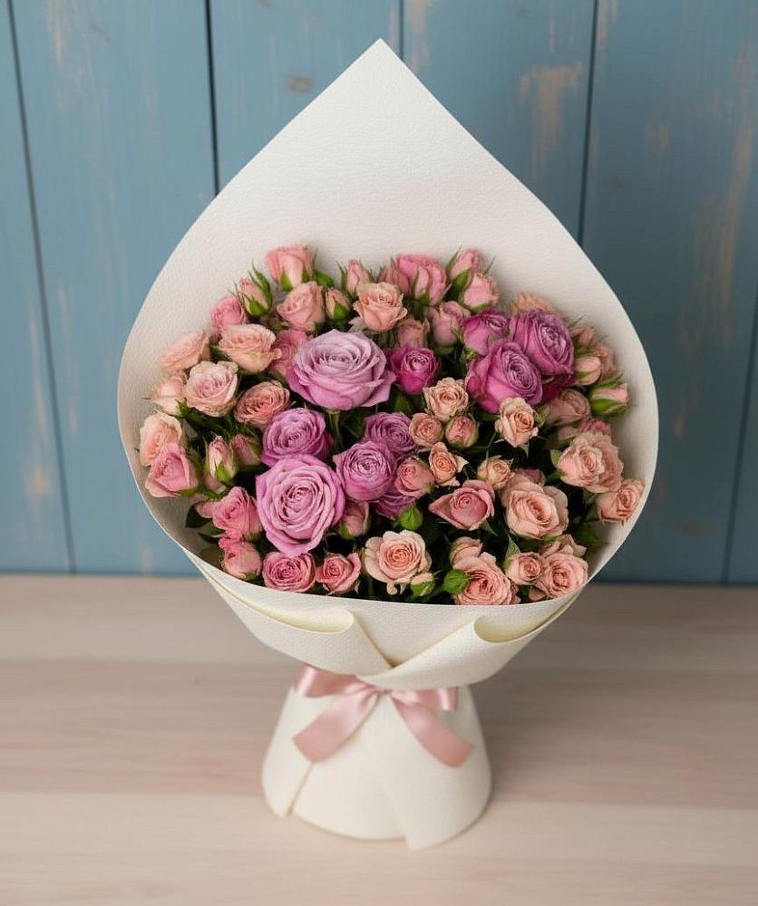 Букет цветов из: Розы в Успенском Новгородской области