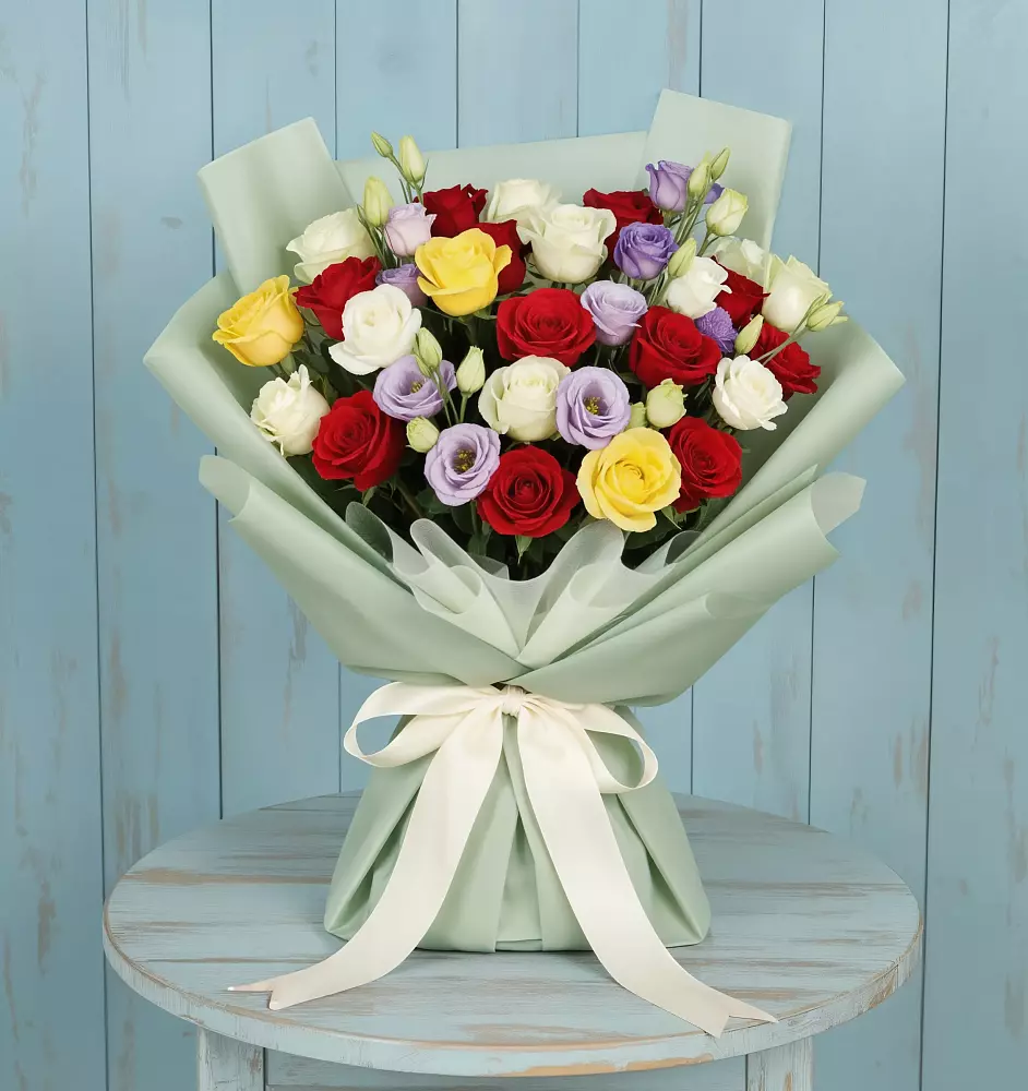 Букет цветов из: Розы в Успенском Новгородской области