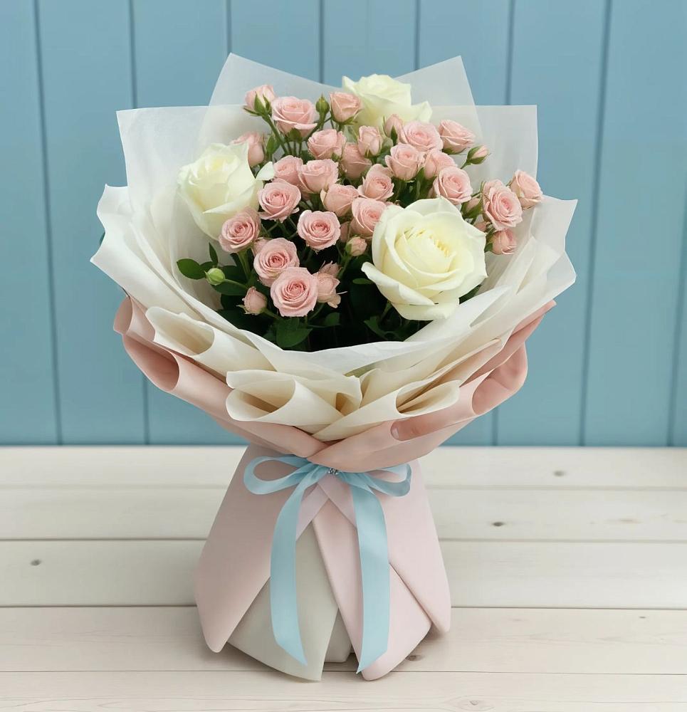 Букет цветов из: Розы в Успенском Новгородской области