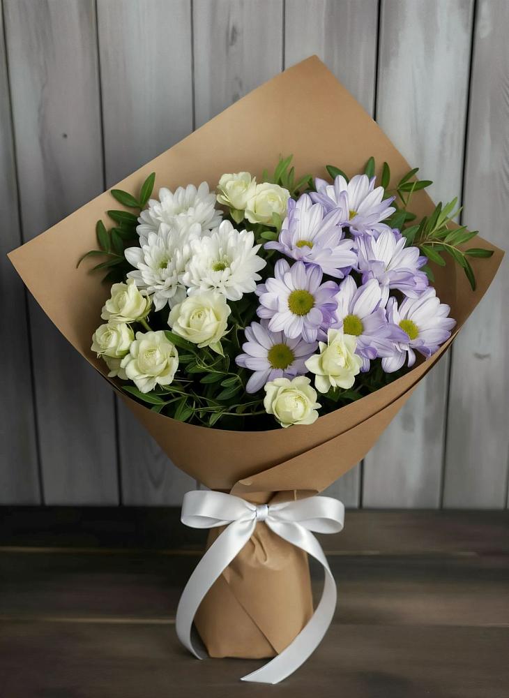 Букет цветов из: Хризантемы и Розы в Успенском Новгородской области